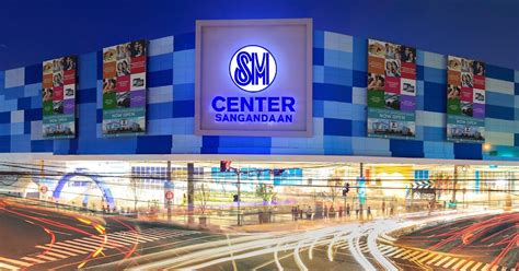 Red Head At Work Sm Opens First Mall In Caloocan City