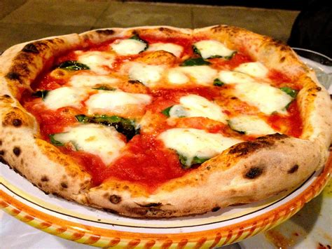 Pizza Types And Toppings History Of Pizza In Italy