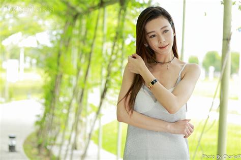 Taiwan Beauty Elegant Goddess Han Yu Fresh Outside Photo Photo Share Erotic Asian Girl