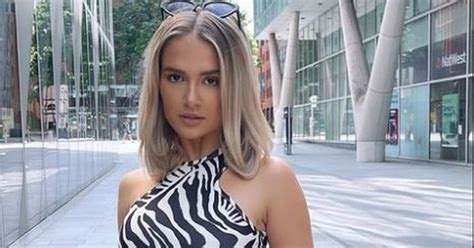 Molly Mae Hague Swaps Her Short Hair For Long Locks As She Hits The