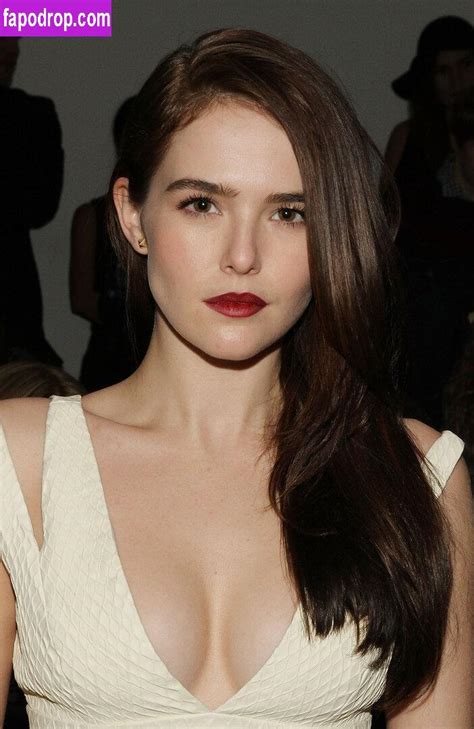 Zoey Deutch Zoeydeutch Leaked Nude Photo From OnlyFans And Patreon