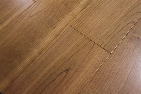 Ab Grade American Cherry Engineered Wood Flooring With Smooth Surface