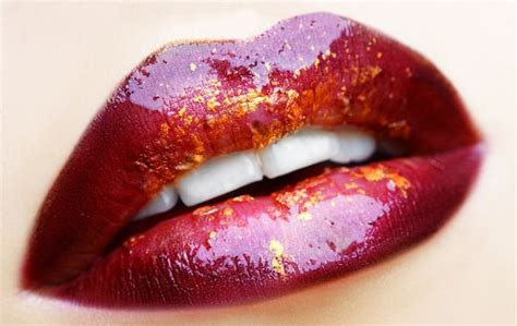 glossy lips by olenazaskochenko - ViewBug.com