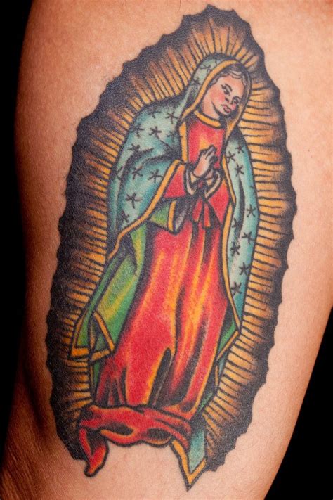 Egal ob du auf der suche nach deinem ersten kleinen tattoo bist oder großflächig deinen ganzen. Tattoo Gallery Portfolio - Village Tattoo in Downtown ...