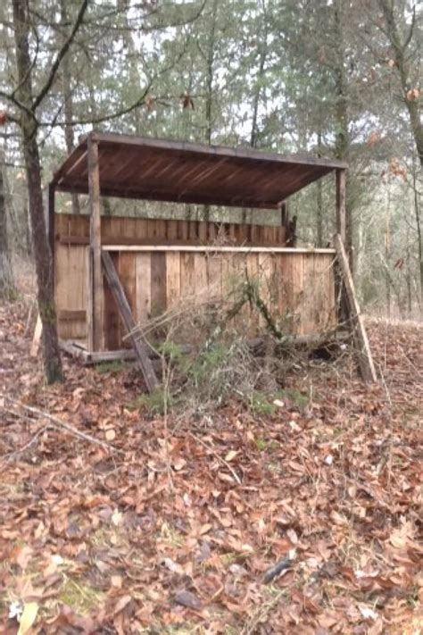 Deer Hunting Blind Made From Pallets Free Hunting Blind Duck