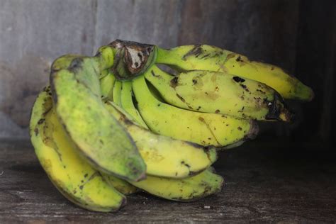 Virupakshi Bananas And Pazhani Panchamrutham Pâticheri