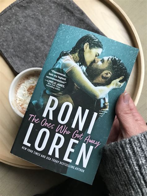 The Ones Who Got Away By Roni Loren 4 Star Review Dailywaffle