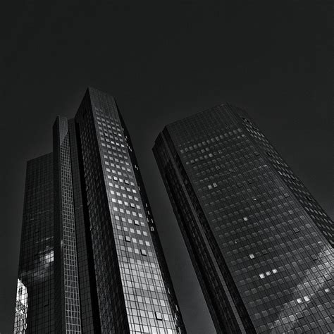 Die deutsche bank ist sowohl hinsichtlich umsatz als auch der mitarbeiterzahl die größte bank in deutschland. Deutsche Bank App - Direktbank Portal