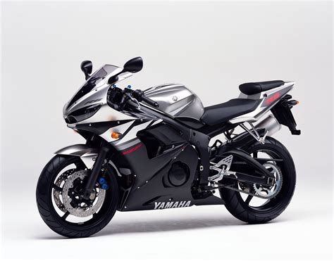How Much Does A 2003 Yamaha R6 Weight