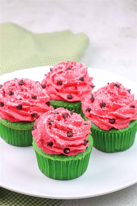 The Cutest Watermelon Cupcakes For Summer Parties Brooklyn Active