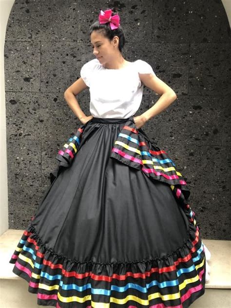 Black Mexican Skirt One Size Fits Most 110cm Traditional Mexican