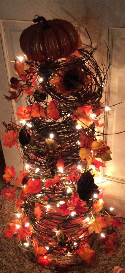 Make A Tomato Cage Fall Tree Craft Projects For Every Fan
