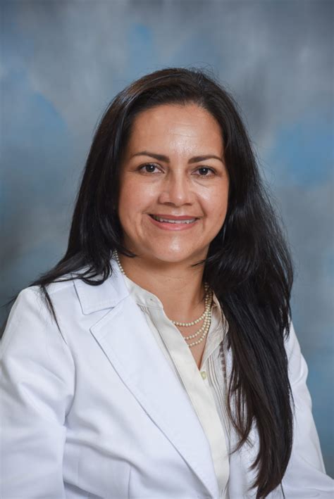 Dr Angela Cala Chi