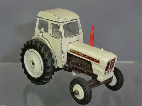 Vintage Dinky Toys No305 David Brown 990 Tractor All White Version