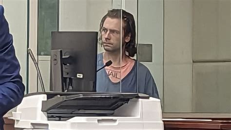 Accused Arsonist In 4 Alarm Sw Portland Apartment Fire Pleads Not Guilty Katu