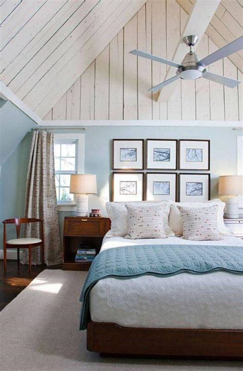 Slanted ceilings vary from small attic rooms that are short on space to amazing vaulted ceilings the snug reading and relaxing window nook is another perennial favorite in rooms with a sloped if you have a small room with low, slanted ceilings, going low with decor makes complete sense. 20 Bedroom Designs With Vaulted Ceilings