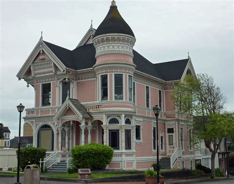 Old Victorian Houses In Eureka Ca Eureka Is A Fairly Larg Flickr