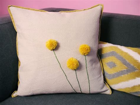 16 Stylish Diy Pillow Designs That You Can Craft In A