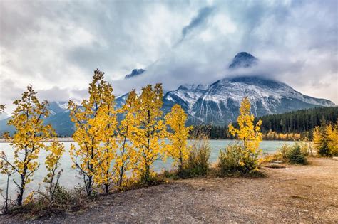 Banff National Park Stock Image Image Of Outdoor Canada 153214643