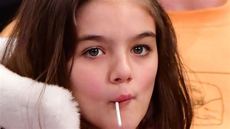 Inside Suri Cruise S Life At Home