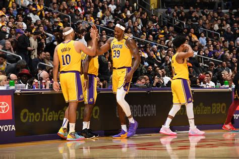 Los Angeles Lakers 3 Midseason Takeaways From 2019 20