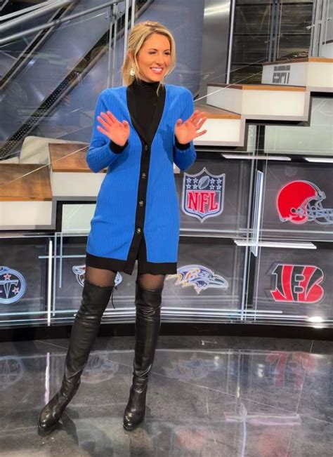 The Appreciation Of Booted News Women Blog Laura Rutledge