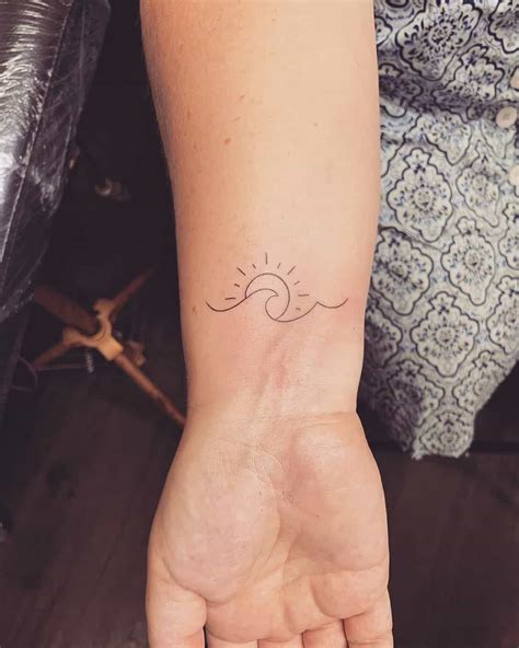 72 Best Sun Tattoo Design Ideas And Meaning 2021 Updated In 2021