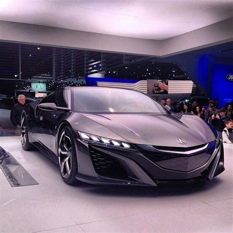 The nsx is only offered in one trim level but there are plenty of optional extras. Sleek Acura NSX | Sports cars luxury, Acura nsx, Nsx