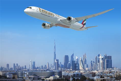 Emirates Places Us151 Billion Order For 40 Boeing 787 Dreamliners At