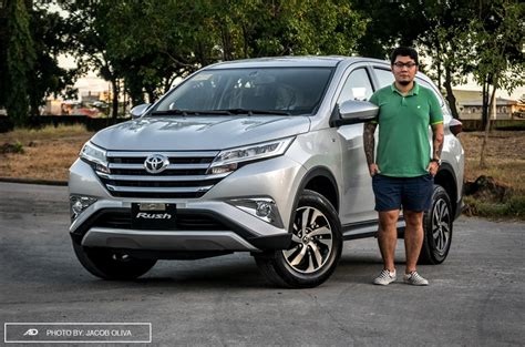 Blaze your way through caves and tunnels. Toyota Rush 1.5 E AT 2019, Philippines Price & Specs ...