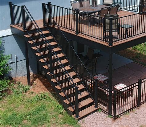 Stonecroft Custom Steel Framed Deck Stairs