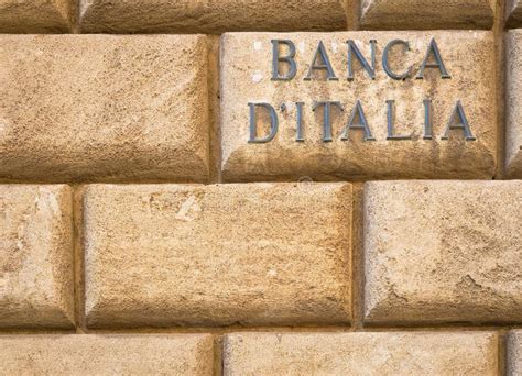 Hier folgt eine auflistung von banken aus italien: Bank von Italien-Text stockbild. Bild von text, italien ...