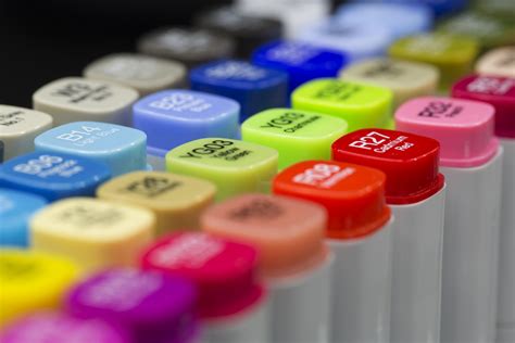 Best Colored Marker Sets For Artists