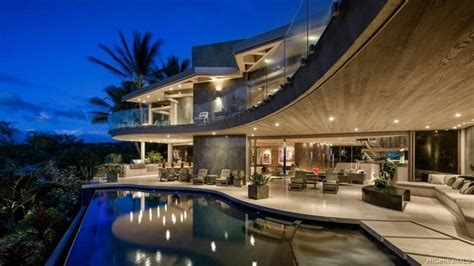 20m Maui Mansion Is A Must See Modern Hawaiian Fantasy