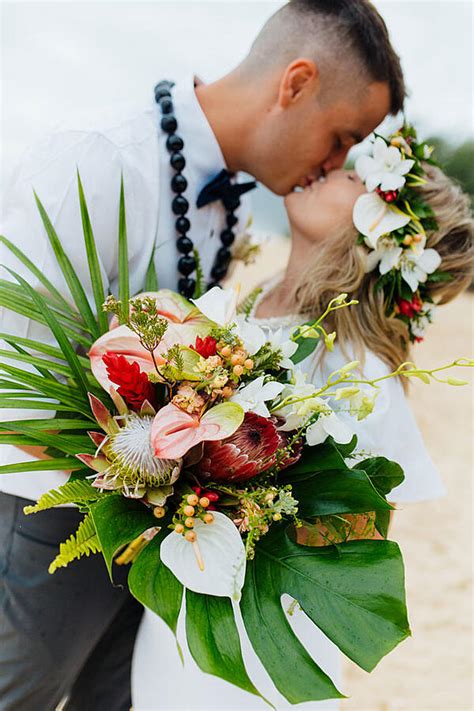 Hawaiian Wedding Flower Bouquets Tropical Beach Wedding Flowers