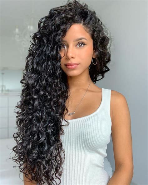 12 Types Of Hair And How To Know And Style Yours Curly Hair Styles Curly Hair Inspiration