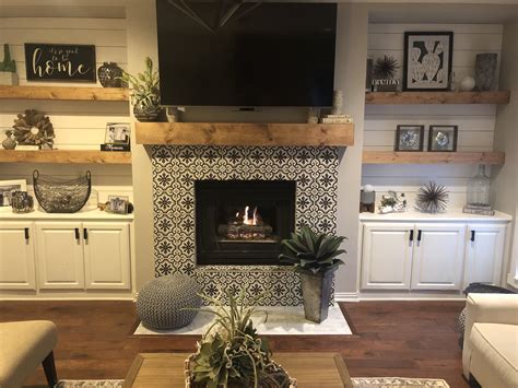 Fireplace makeover | Fireplace hearth, Updated fireplace, Fireplace makeover