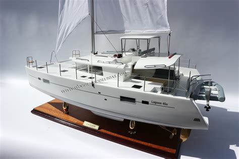 Model Boat Lagoon 450f Catamaran