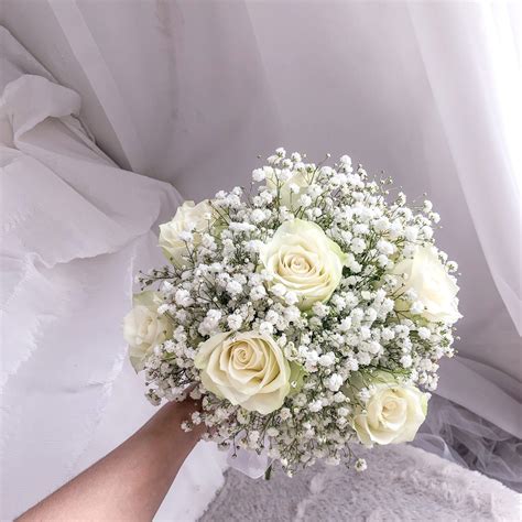Bridal Bouquet White Roses With Baby Breath Lartiste Kl Florist