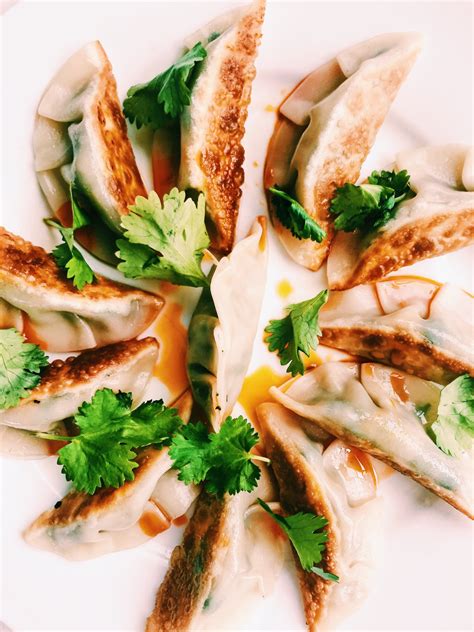 Place cabbage in a bowl and sprinkle over salt. MUSHROOM & SPRING ONION GYOZA - legumemag