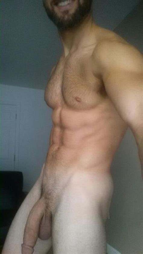 Muscular Nude Man With A Huge Cock Nude Horny Guys