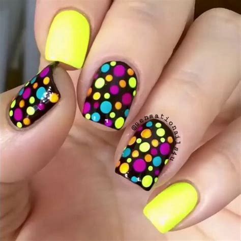 40 Pretty Polka Dots Nail Designs For Creative Juice