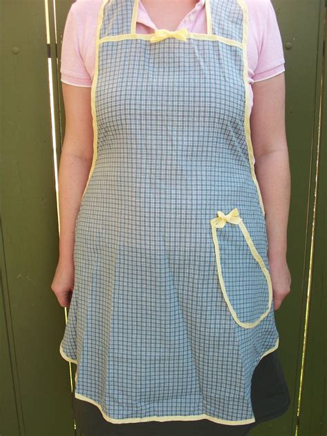 Gingham Apron Peters Square