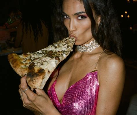 Kelly Gale Hot Tits 13