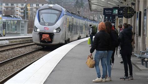 SNCF l association Urgence Ligne POLT s inquiète de la baisse