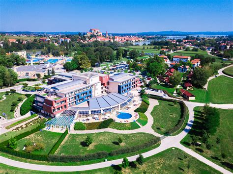 Terme Ptuj Mobilne Hišice Sava Hotels And Resorts In Ptuj Slowenien
