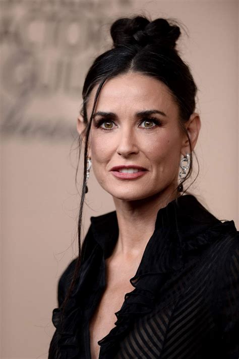 Demi moore was part of the brat pack, starring in '80s movies like 'st. Demi Moore At SAGA 2016 - Celebzz - Celebzz