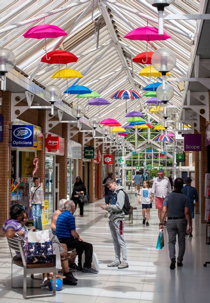 Guineas Shopping Centre Spacepro