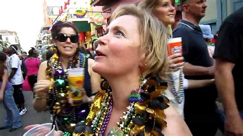 Flashing Mardi Gras Flashing