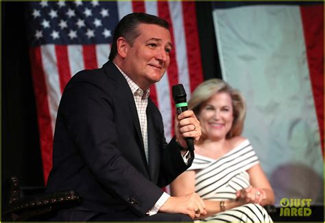 Ted Cruz S Wife Heidi Seemingly Coordinated The Cancun Trip According To Texts Leaked By Her